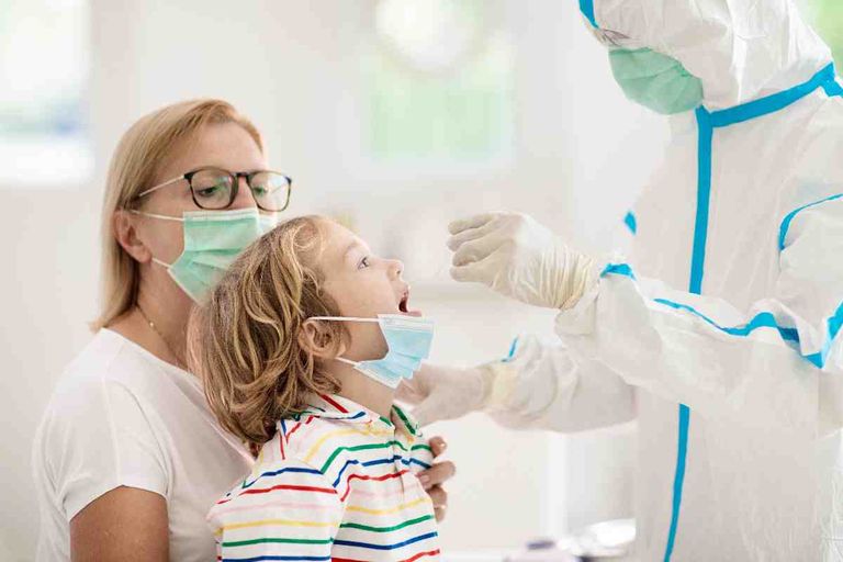 طفل مصاب بكورونا- أرشيفية