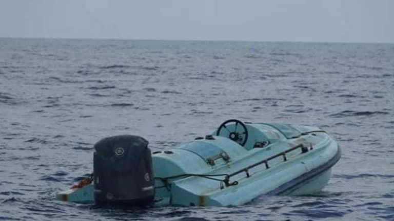 وحدات بحرية للجيش اليمني قبالة سواحل حجة