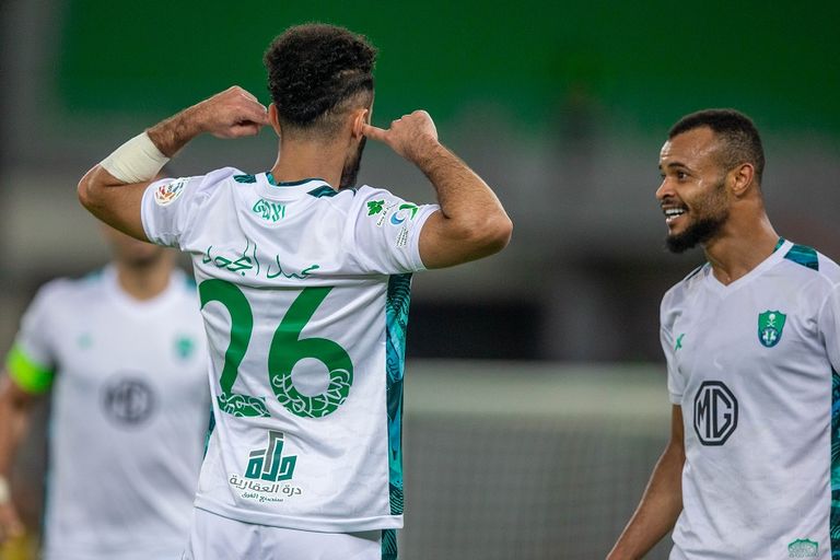 الأهلي والاتحاد في الدوري السعودي