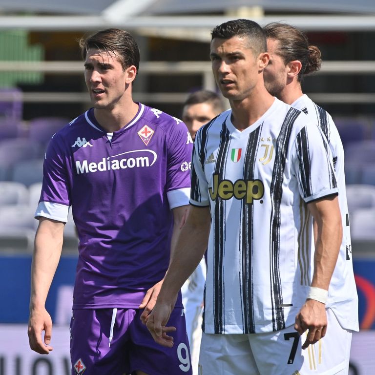 رونالدو وفلاهوفيتش ماسيمليانو أليجري وكريستيانو رونالدو