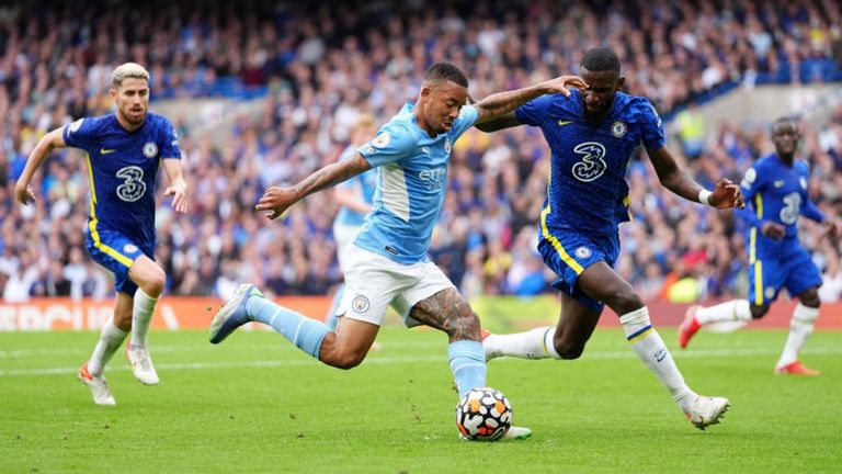 مانشستر سيتي وتشيلسي بيب جوارديولا مدرب مانشستر سيتي