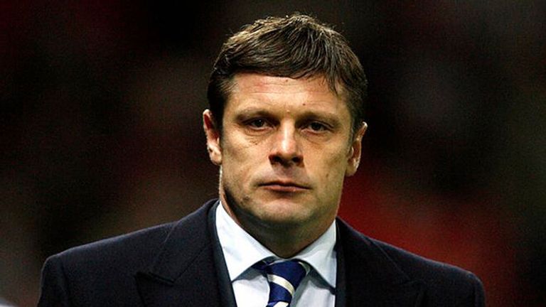 لوزني  لوزني مع أساطير أرسنال هنري وفييرا وبرونكهورست وبيركامب