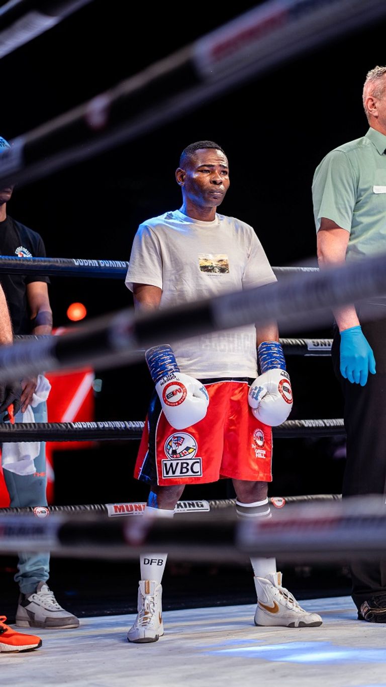 آل تشاكا قبل نزاله ضد أسطرلابيو