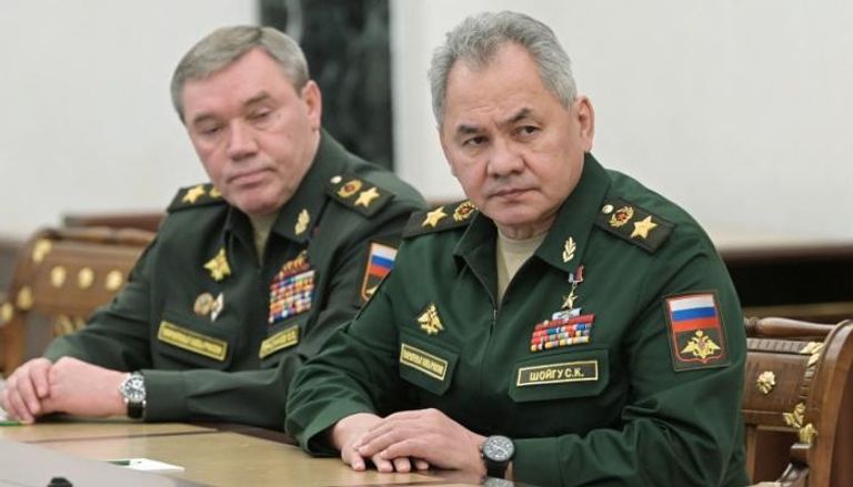 وزير الدفاع ورئيس الأركان الروسيان - رويترز