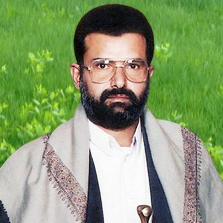 الهالك حسين بدر الدين الحوثي مؤسس الإرهاب الحوثي