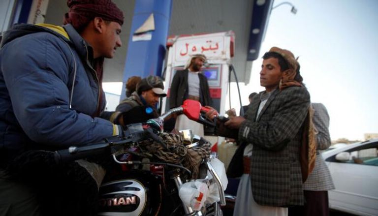 للمرة الثانية في شهر.. زيادة أسعار الوقود في اليمن  