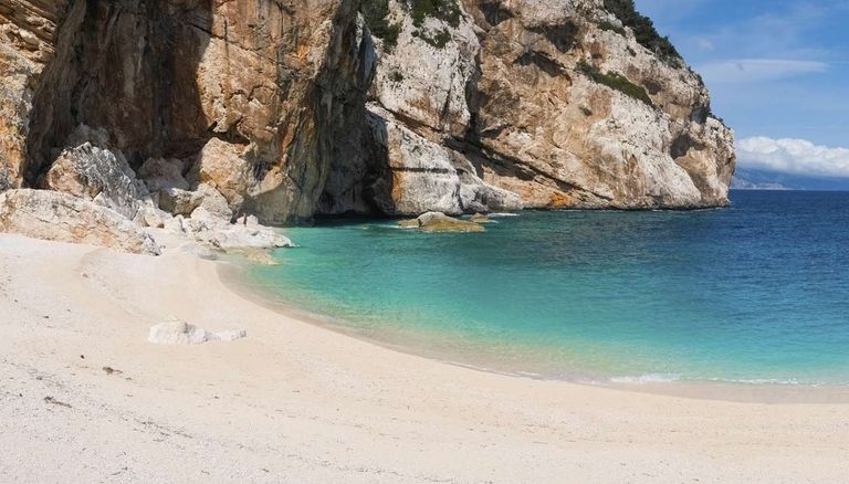 شاطيء Spiaggia di Cala Rossa   شاطئ Praia da Falésia