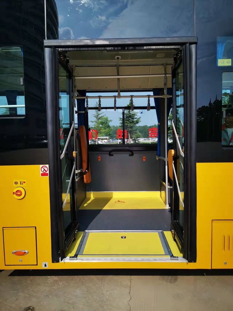 مصر تشعل سباق