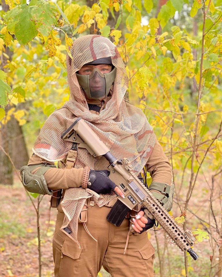 ملكة جمال أوكرانيا السابقة أنستازيا لينا