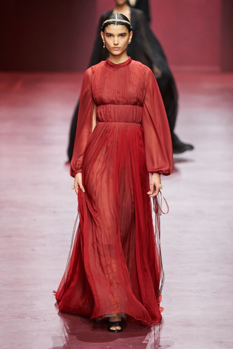 عرض ديور لمجموعة خريف وشتاء 2022 - 2023