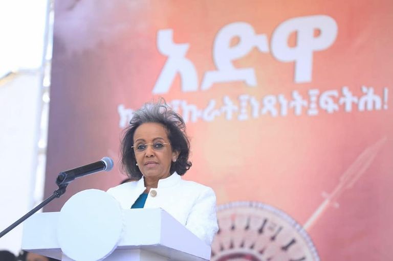 جانب من الحشود الإثيوبية في ذكرى معركة 