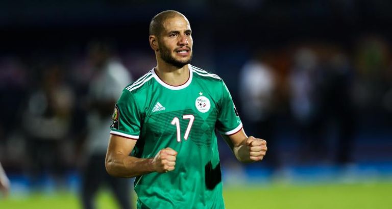 عدلان قديورة منتخب الجزائر