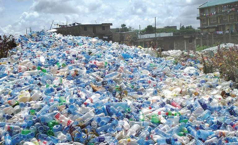 من المقرر  إنجاز معاهدة ملزمة حول البلاستيك بحلول 2024