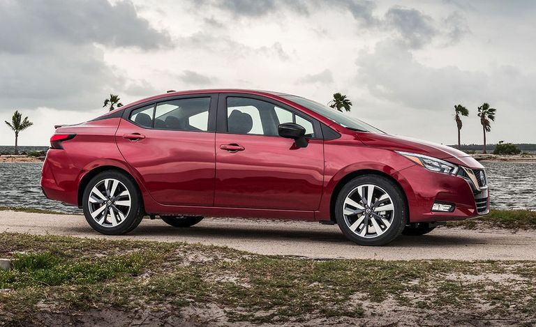 Nissan Versa   Nissan Sentra