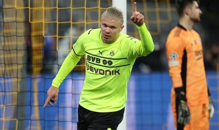 إيرلينج هالاند إيرلينج هالاند لاعب بروسيا دورتموند