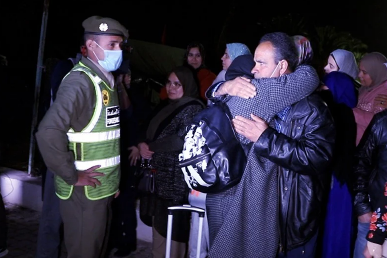 مغاربة عائدون من أوكرانيا - أرشيفية