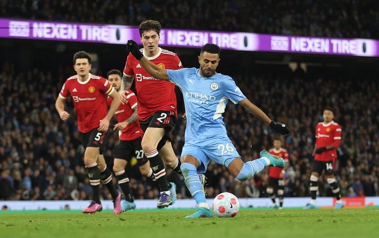 رياض محرز نجم مانشستر سيتي ضد مانشستر يونايتد