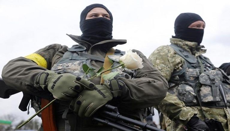 جنود أوكرانيون في ميدان القتال