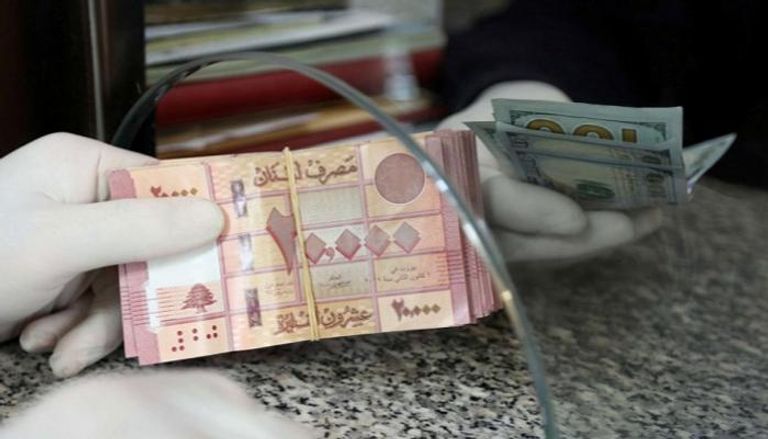 الدولار يتراجع أمام الليرة اللبنانية