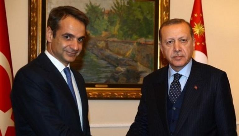 كيرياكوس ميتسوتاكيس ورجب طيب أردوغان في لقاء سابق