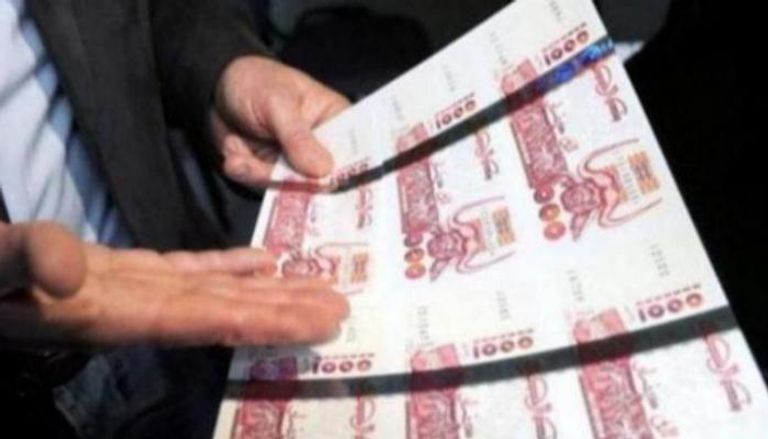 أسعار الدولار واليورو في الجزائر