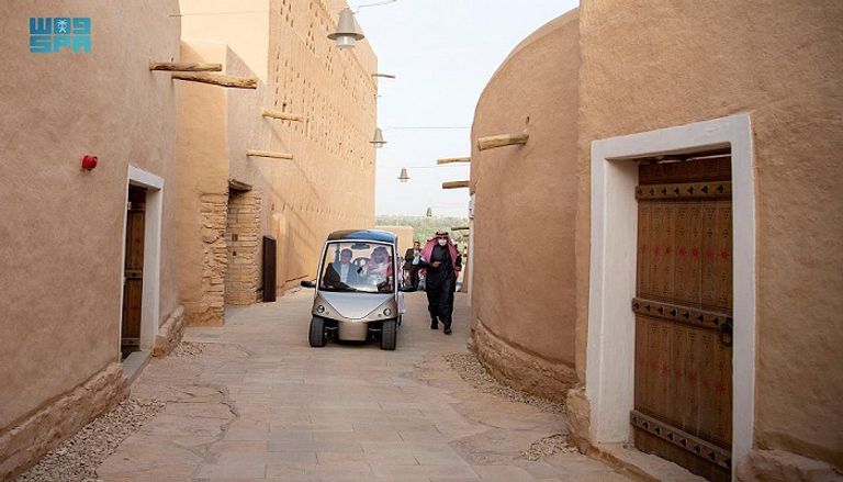 الرئيس المصري خلال الجولة مع ولي العهد السعودي