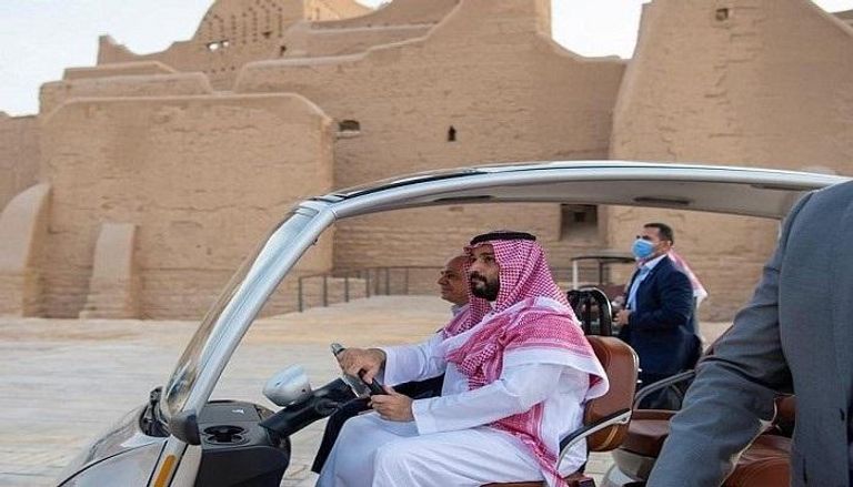 الرئيس المصري خلال الجولة مع ولي العهد السعودي