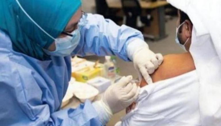 التطعيم ضد كورونا في الإمارات- أرشيفية 