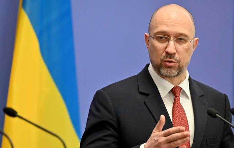 دينيس شميهال، رئيس الوزراء الأوكراني الرئيس الأوكراني مع رئيس الوزراء ورئيس البرلمان