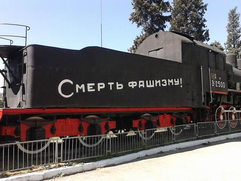 قطار روسي مدرع