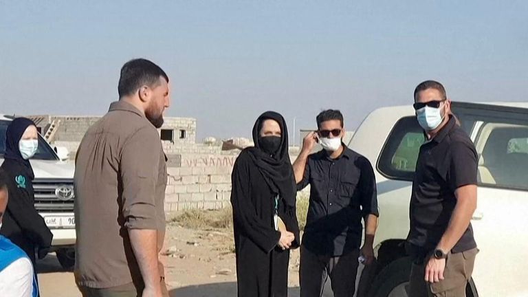 أنجلينا جولي في صنعاء