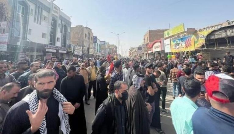 تظاهرة وسط الناصرية جنوب العراق احتجاحاً على غلاء الأسعار