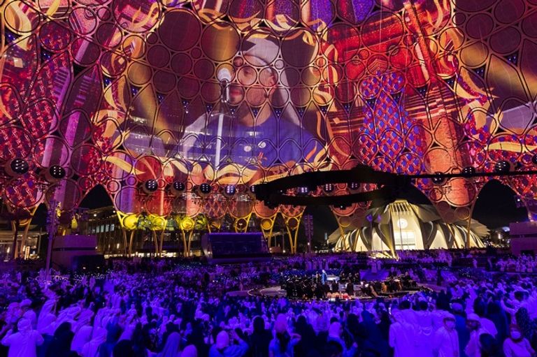 الفنان الإماراتي حسين الجسمي