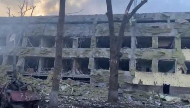 صورة من مقطع فيديو نشره الرئيس الأوكراني للمستشفى عقب قصفه