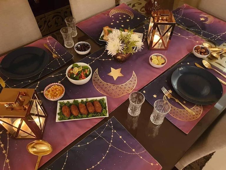 زينة رمضان لمائدة الطعام