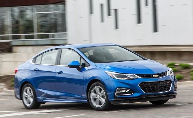 طراز Chevrolet Cruze طراز Kia Forte