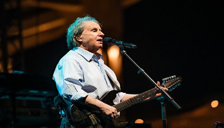 جانب من حفل النجم العالمي كريس دي بيرج في إكسبو 2020 دبي