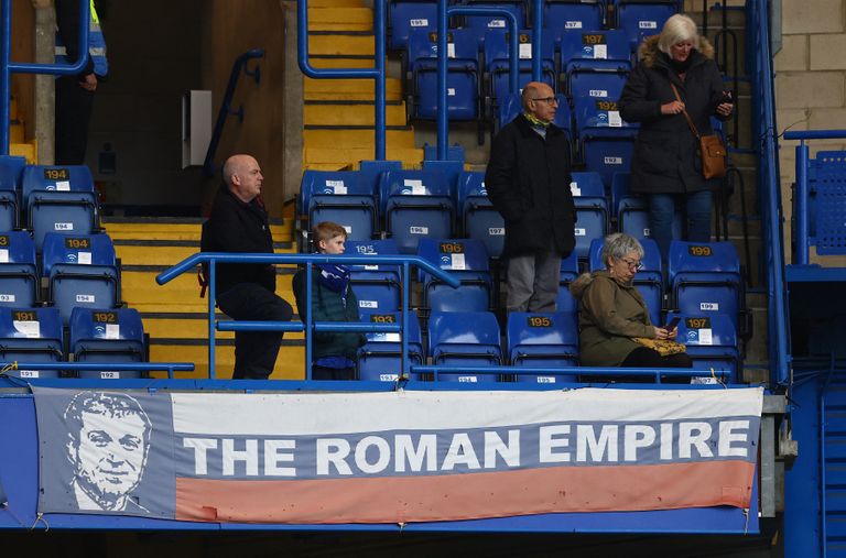 جماهير تشيلسي في مباراة نيوكاسل