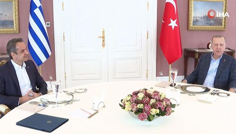 أردوغان خلال استقباله رئيس الوزراء اليوناني