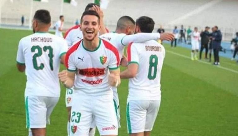 فريوي هداف الدوري الجزائري