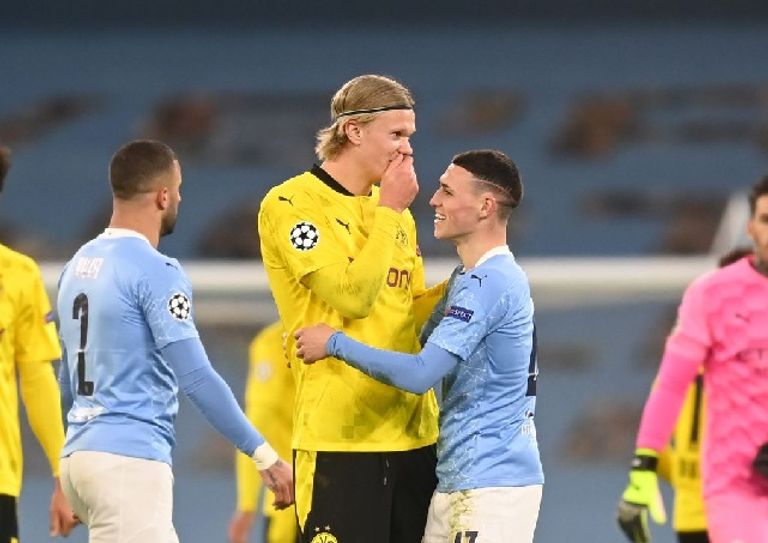 هالاند أمام مانشستر سيتي روبرت ليفاندوفسكي نجم بايرن ميونخ أمام برشلونة