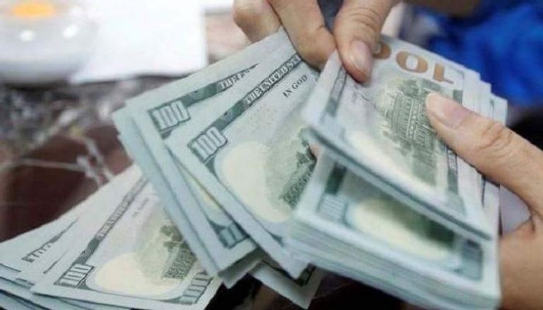 أوراق نقدية فئة 100 دولار- أرشيفية