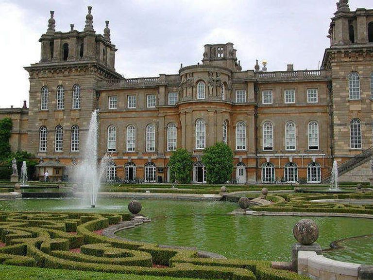منزل Blenheim Palace  منزل Knap of Howar