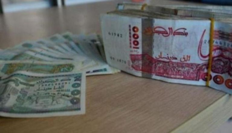 أسعار الدولار واليورو اليوم في الجزائر