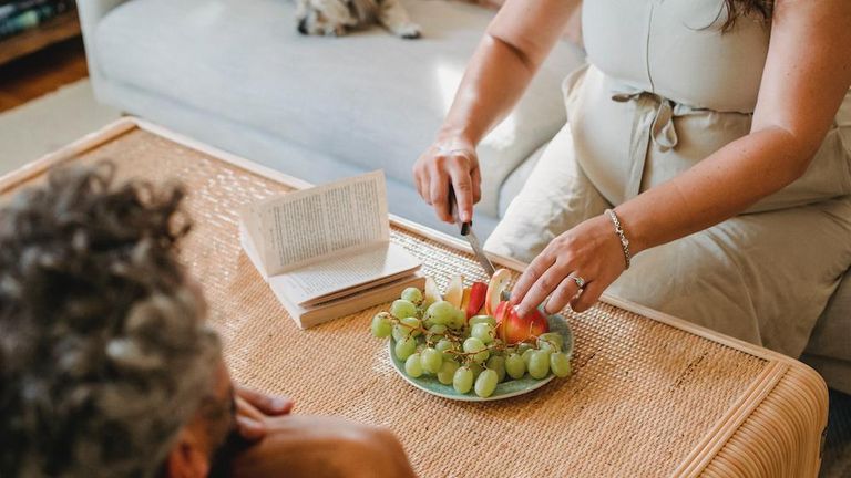 امرأة حامل - أرشيفية