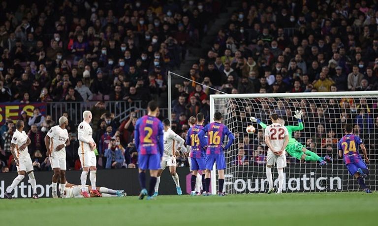 جالطا سراي التركي وبرشلونة الإسباني