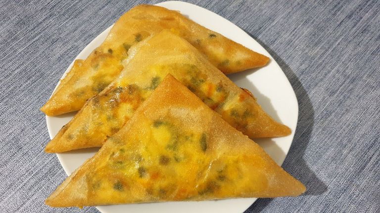 البريك التونسي بالجمبري البريك التونسي