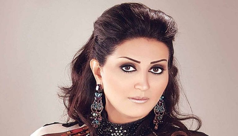 الفنانة المصرية وفاء عامر