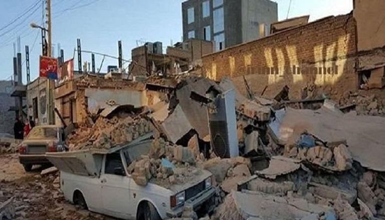 آثار أحد الزلازل السابقة في إيران - أرشيفية