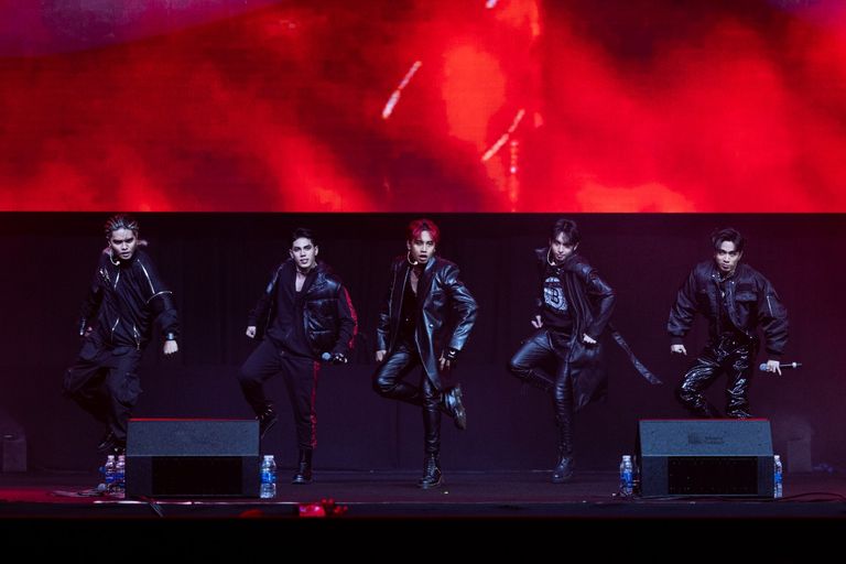 SB19 فرقة SB19 في إكسبو دبي